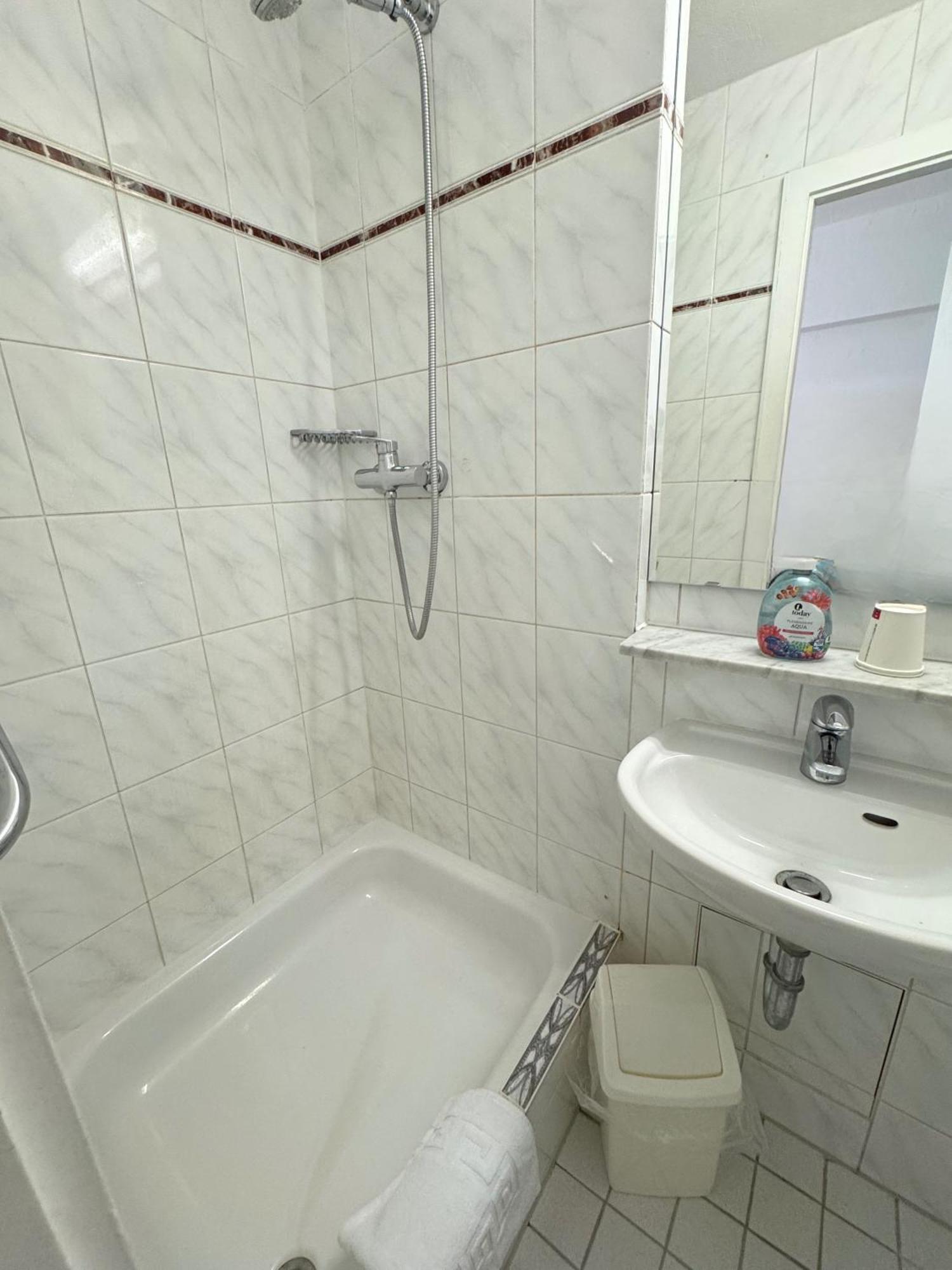 Hostel Heinzelmaennchen Köln Dış mekan fotoğraf